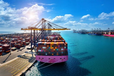Optimisation de la Gestion Transporteur : Clé de l'Efficacité Logistique Dans un monde où la rapidité et la fiabilité des livraisons jouent un rôle crucial dans la satisfaction client et la compétitivité des entreprises, l’optimisation de la gestion transporteur devient une priorité stratégique. Cet article explore les meilleures pratiques pour améliorer cette gestion, afin d'assurer des opérations de transport fluides et efficaces. Capture décran 2024 06 06 à 16.25.51 Optimisation de la Gestion Transporteur : Clé de l'Efficacité Logistique